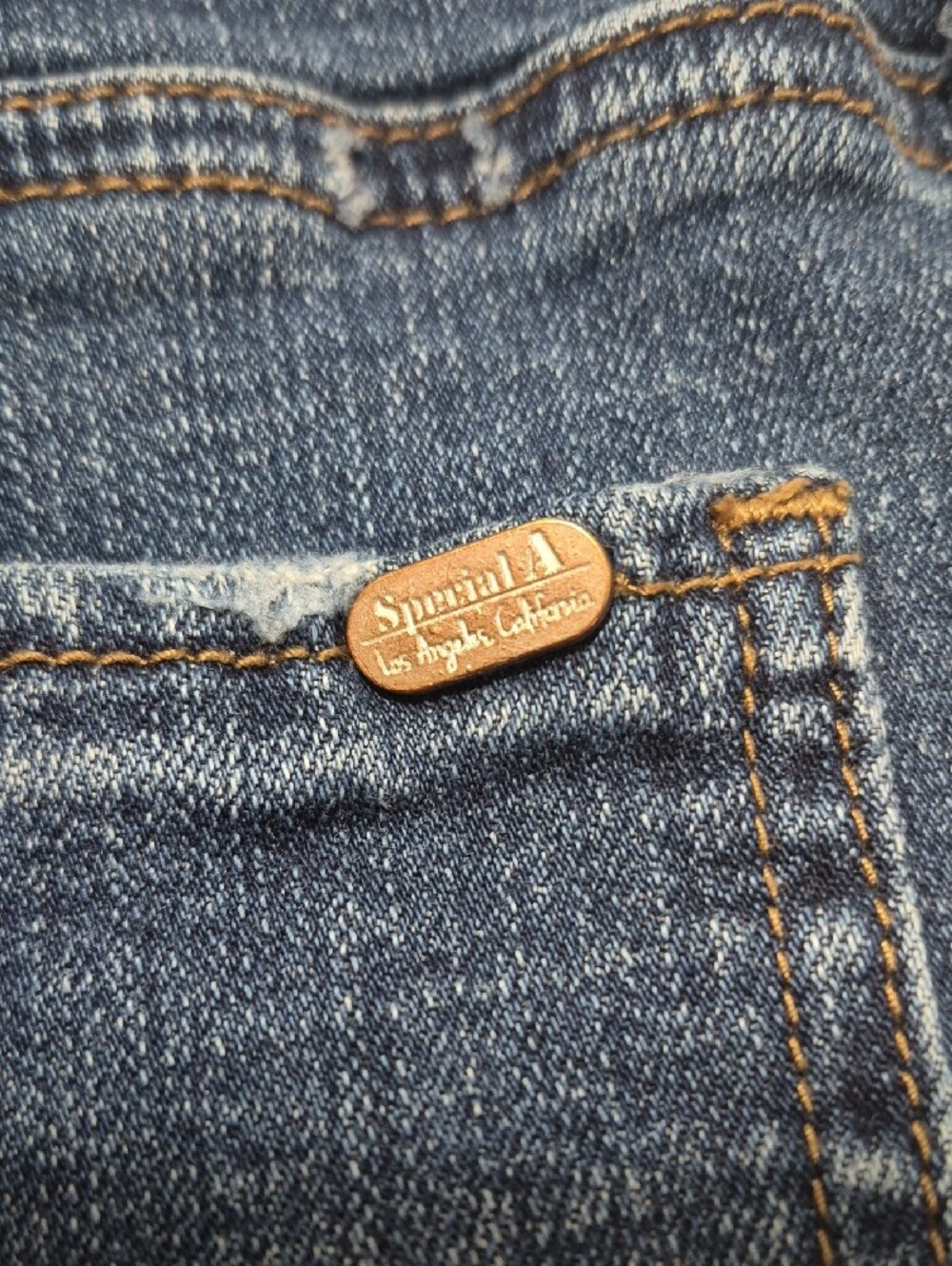 Special A Dark Blue Denim Roll-Cuff Distressed Casual Shorts Womens Size Large - Picture 3 of 8